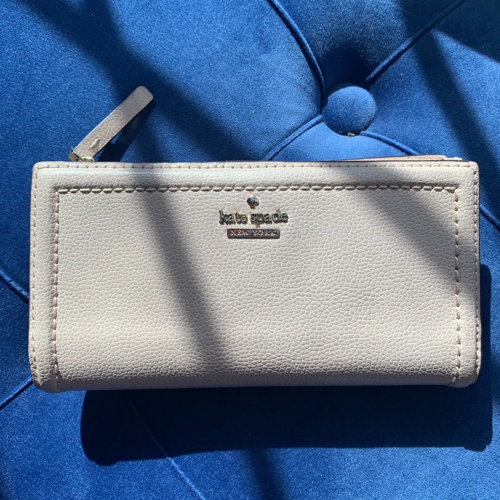 Kate Spade Patterson Drive Braylon Wallet in Beige